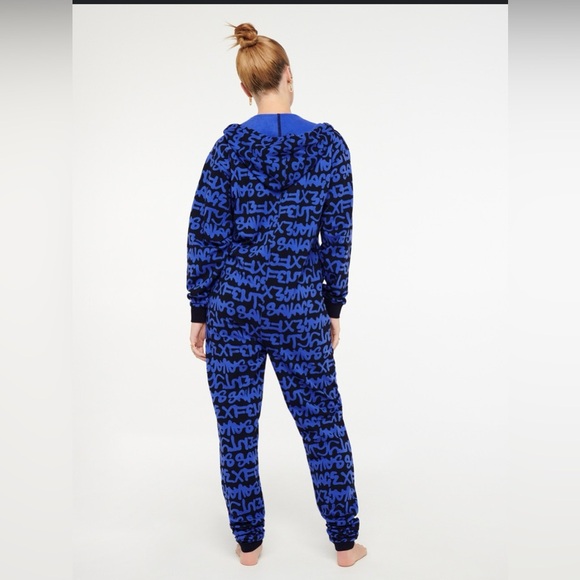 FOREVER SAVAGE HOODED ONESIE Forever Savage x Fenty XL / Men’s Med Unisex EUC - Picture 2 of 14